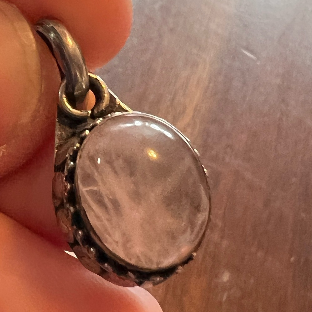 Rose quartz pendant, matches bracelet